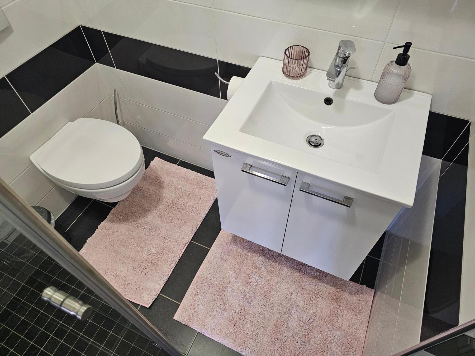 Tonka Apartman *